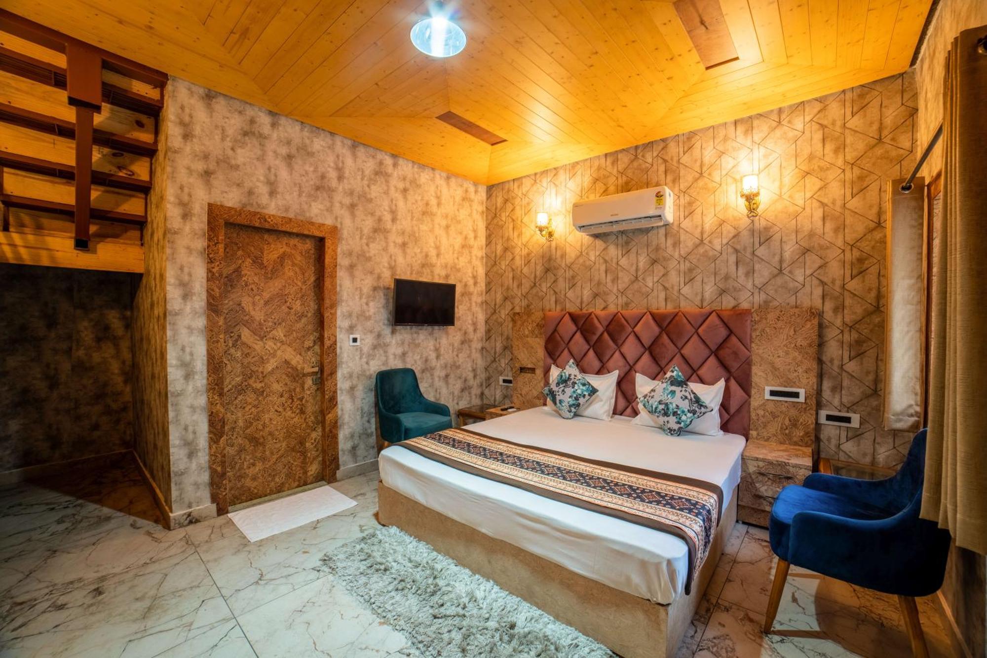 Mudras Grove Resort, ناينيتال المظهر الخارجي الصورة
